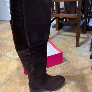 Women’s knee high suede boots